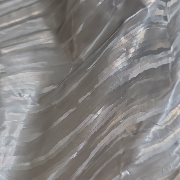 Plastic Hairdressing Cape - Picture 5 of 5